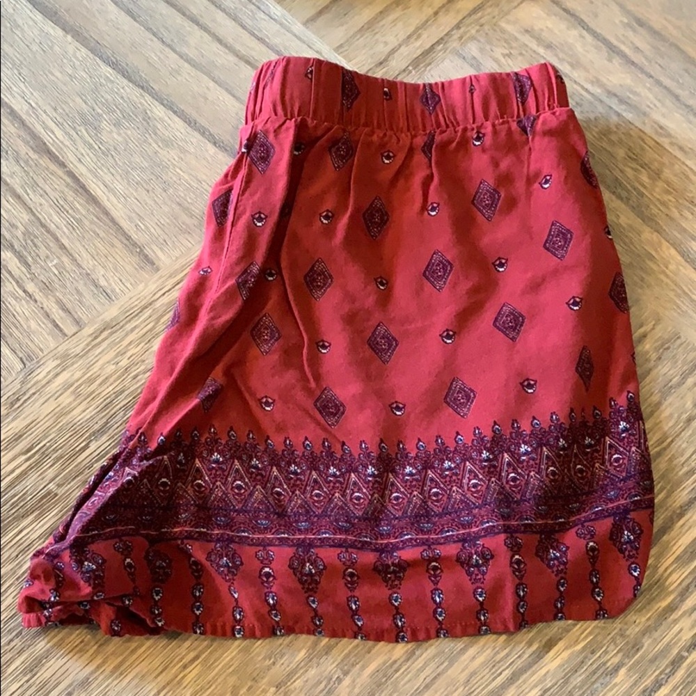 Pink Rose Wine Red Shorts